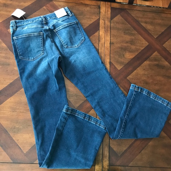 Forever 21 High Rise Flare Jeans - Picture 3 of 11
